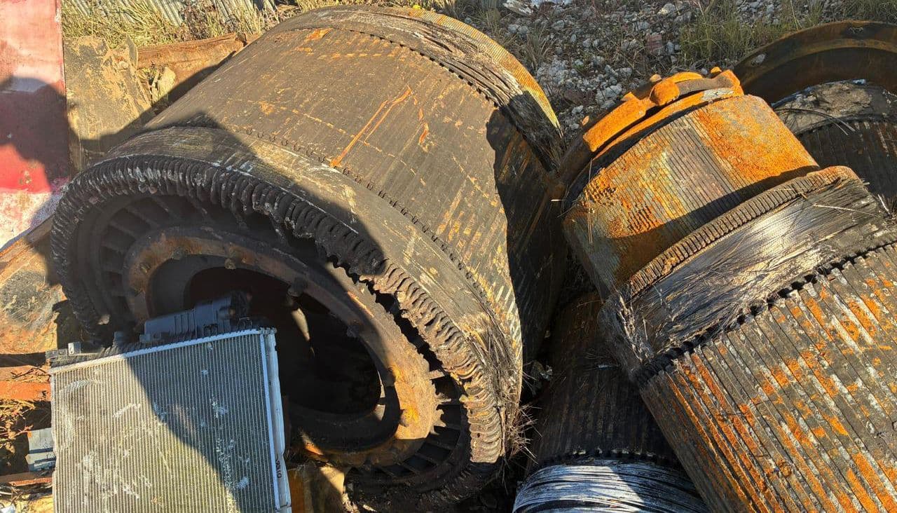 Armatures & Stators view 4